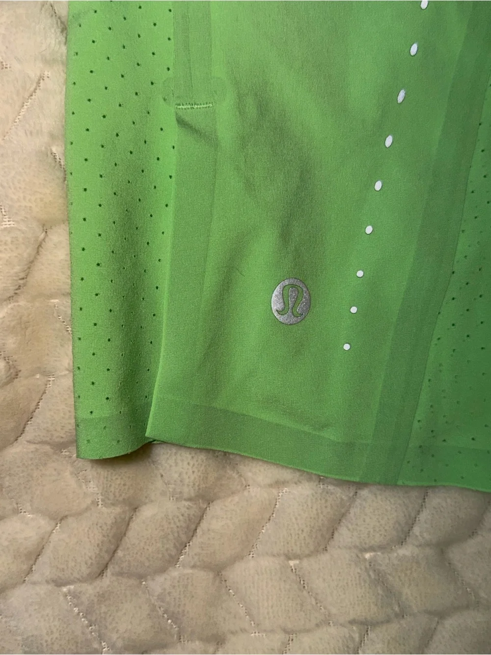 Lululemon Swift Ventilated Running Tank Top Scream Green Light Size 2